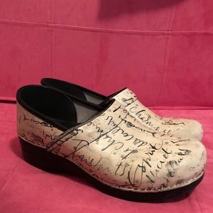Dansko Nursing clog size 40